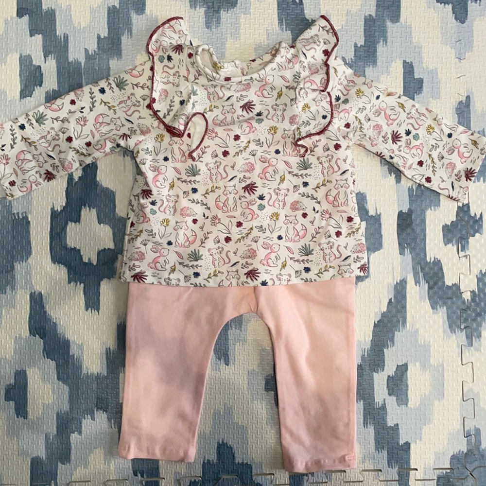 NWT 6-9 month outfit!